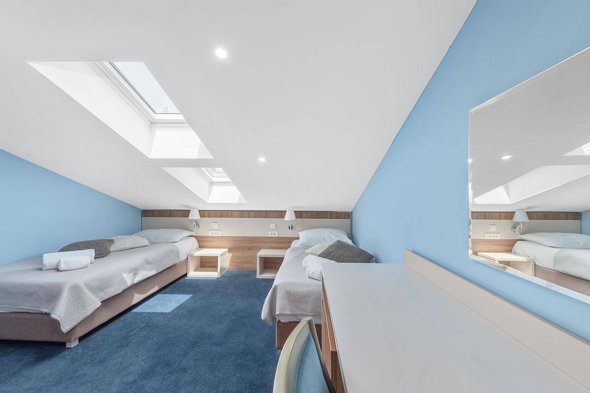Two-Bedroom Suite Attic,1606076264:JPEG