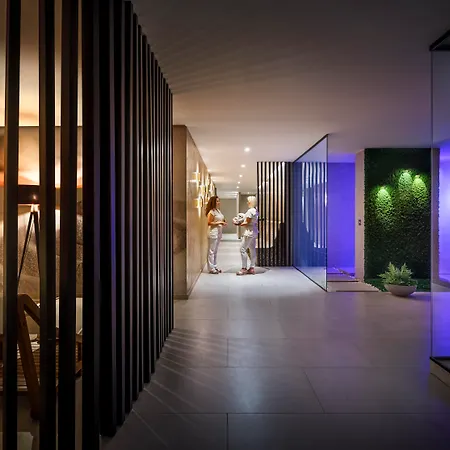 Hotel Ambasador - By Liburnia Hotels & Villas-3